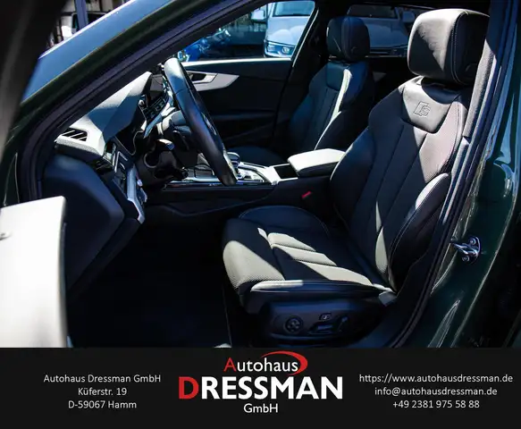 Audi A4 view 12