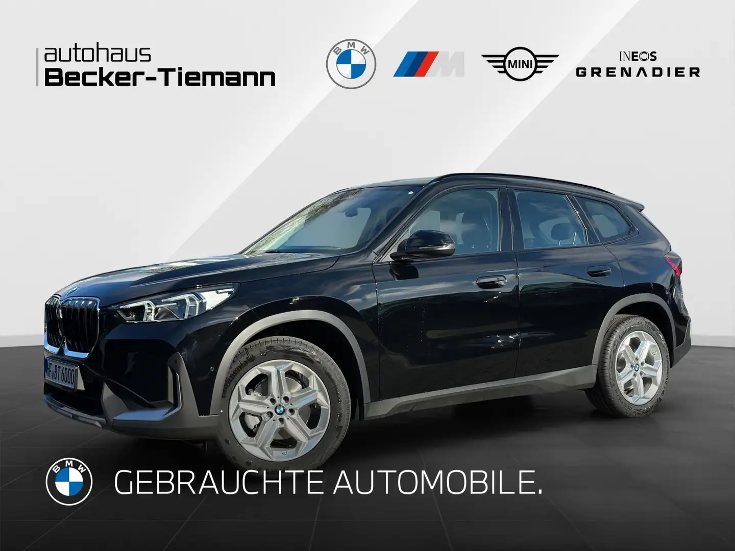 BMW X1 sDrive18i Aut.*AHK*SPORTSITZE*ADAPT.LED*KAMERA*DAB Schwarz - 1