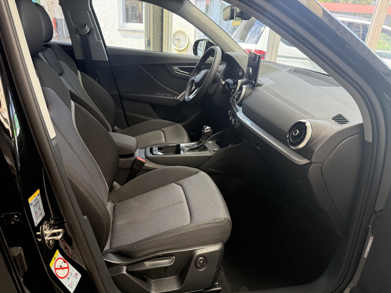 Audi Q2 S-Line Sport 35 Autom., *Matrix *Pano *Kamera *ACC — photo 11