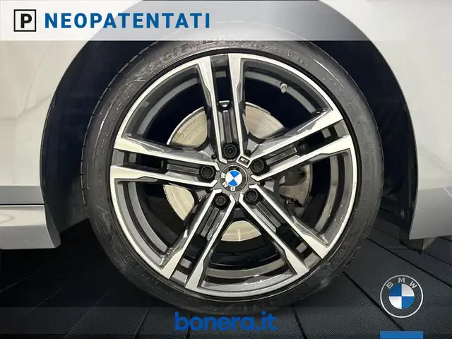 BMW 2 Series view 12