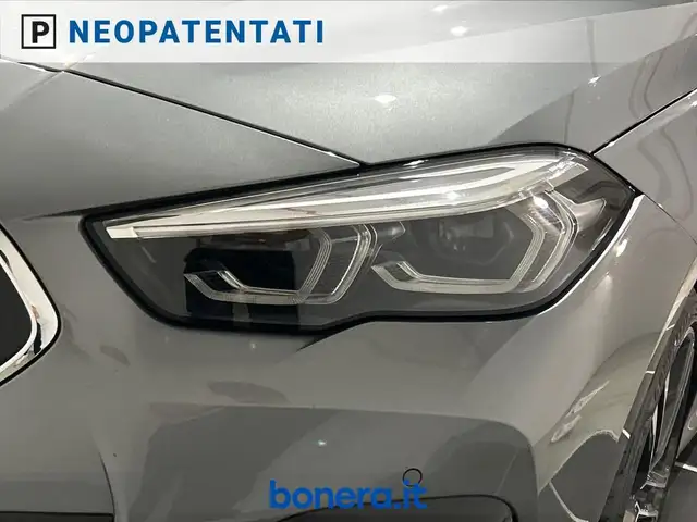 BMW 2 Series view 10