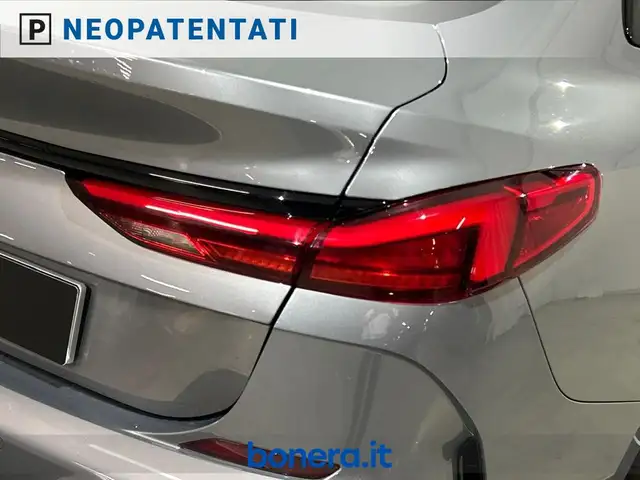 BMW 2 Series view 11