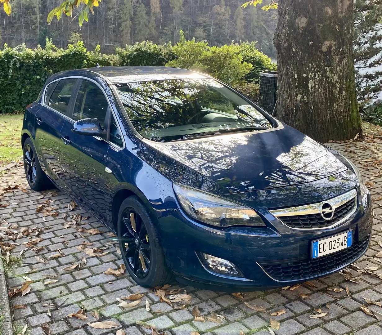 Opel Astra 5p 2.0 cdti Cosmo S 160cv - 1