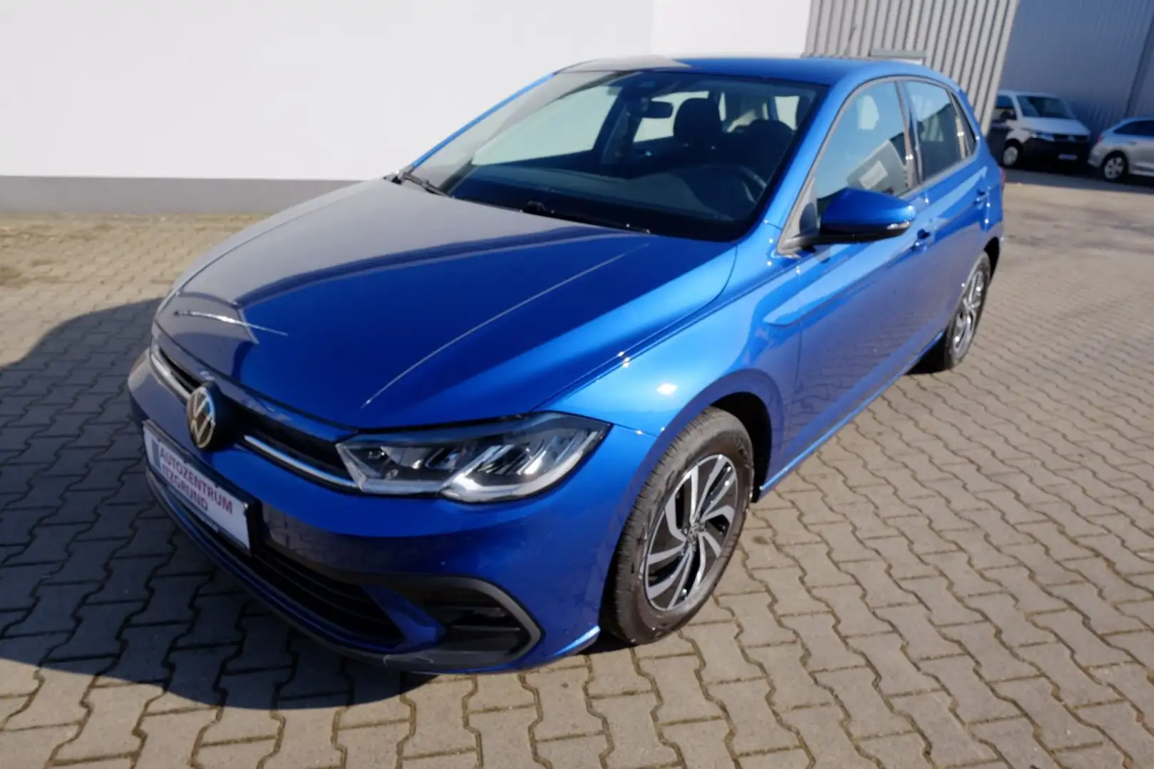 Volkswagen Polo Life 1.0 TSI LED/AppC/Kam/SH/Alu/Nebel Blau - 1
