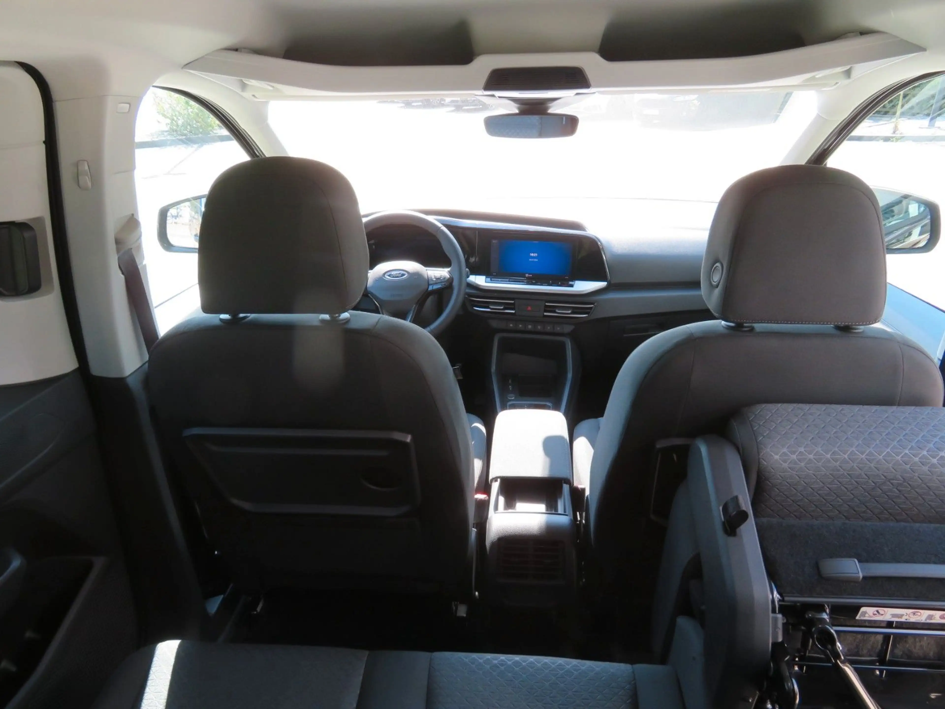 Ford Grand Tourneo Ford Grand Tourneo Connect Titanium 1.5 EcoBoost — photo 13