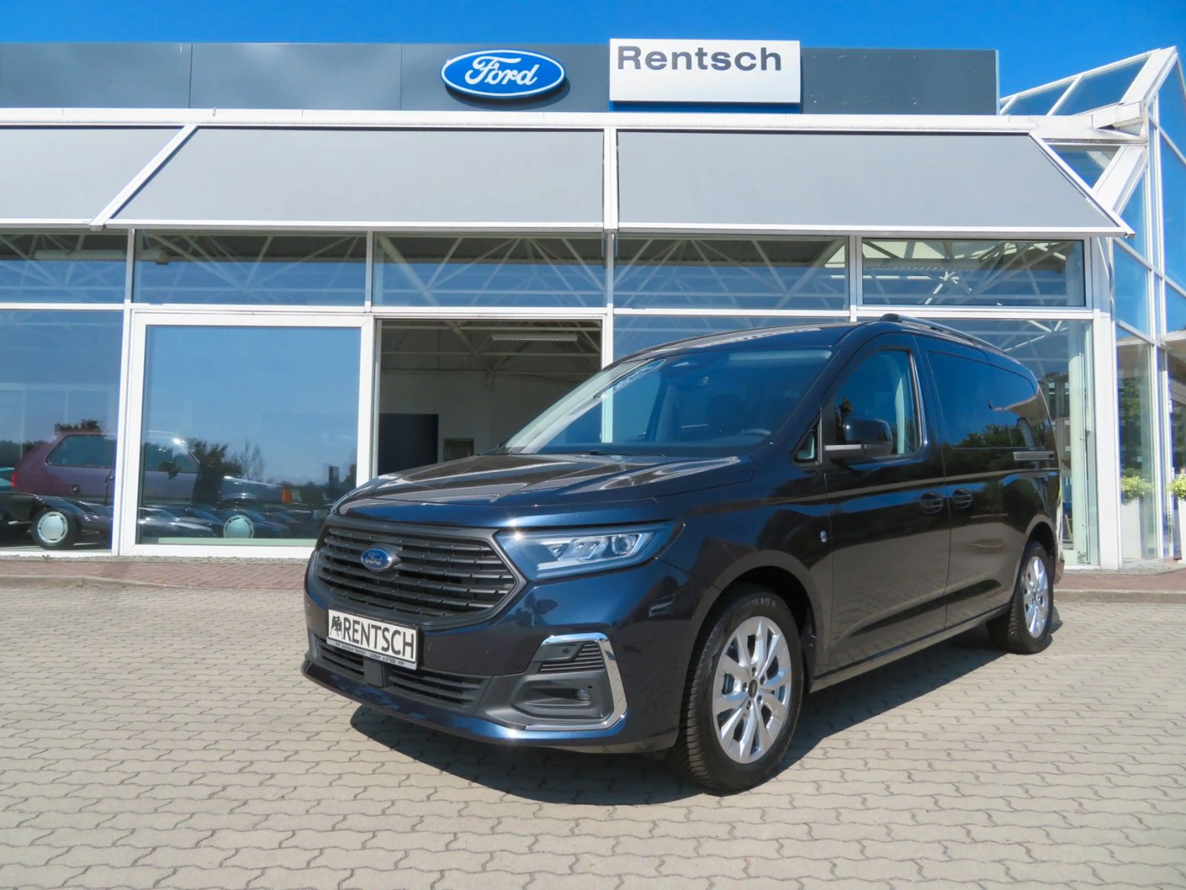 Ford Grand Tourneo Ford Grand Tourneo Connect Titanium 1.5 EcoBoost — photo 2