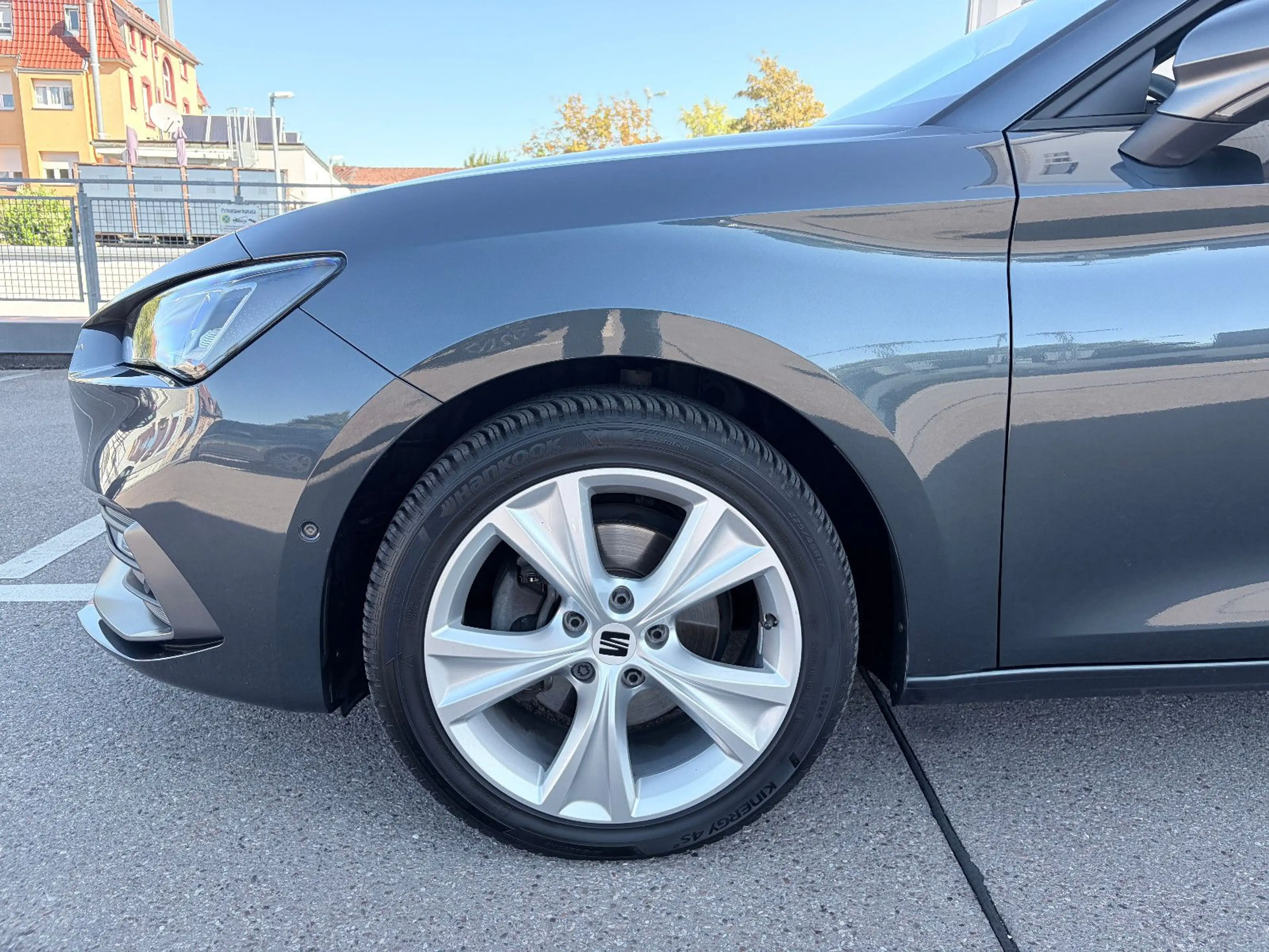 SEAT Leon 1.5 DSG eTSI FR NAVI/VIRTUAL/LED/ACC/SITZH. — photo 9