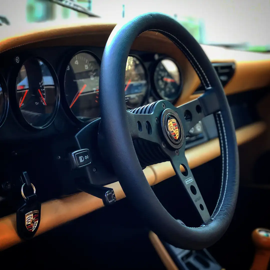 Porsche 964 911 Cabrio 3.6 Carrera 4 - 2