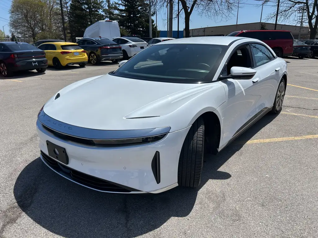 Lucid Air 2024 photo 3