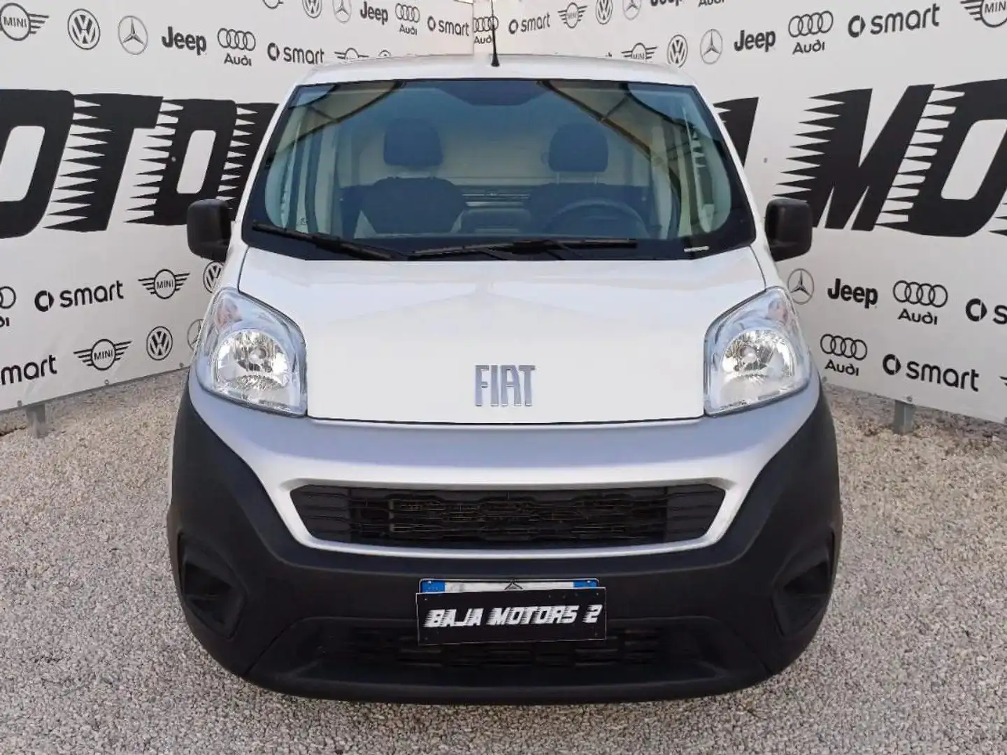 Fiat Fiorino 1,3 multijet +IVA Blanc - 2
