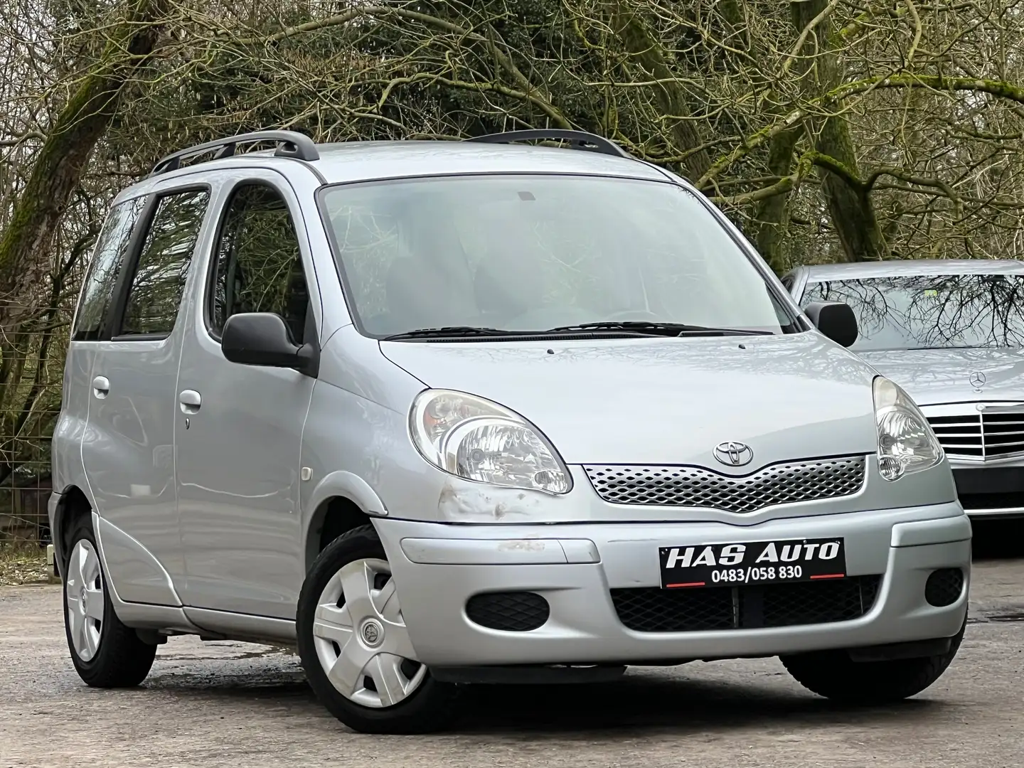 Toyota Yaris Verso 1.3i VVT-i//B.AUTO//CARNET//1MAIN - 2