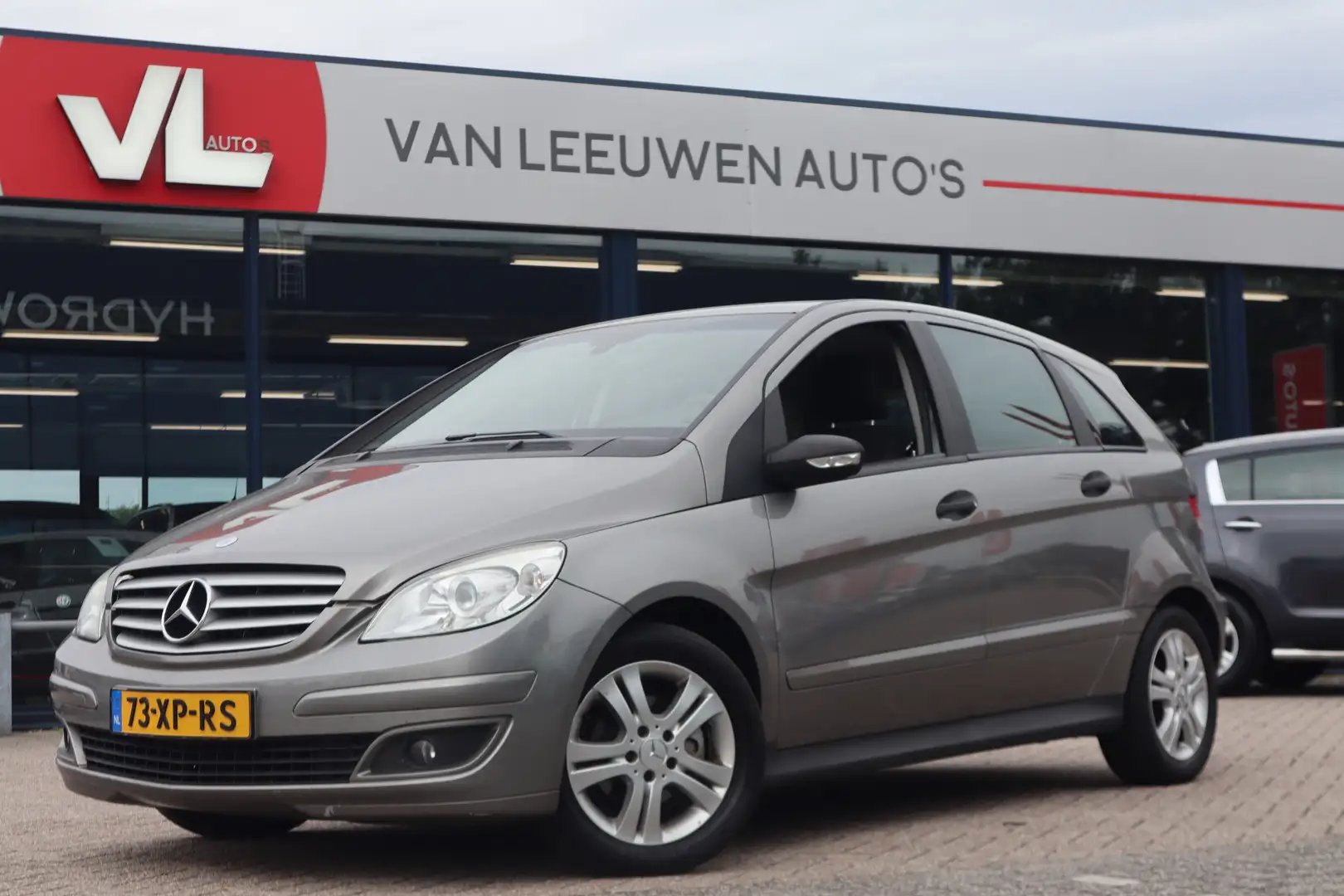 Mercedes-Benz B 170 | Stoelverwarming | Airco | APK 30-04-2026 Grijs - 1