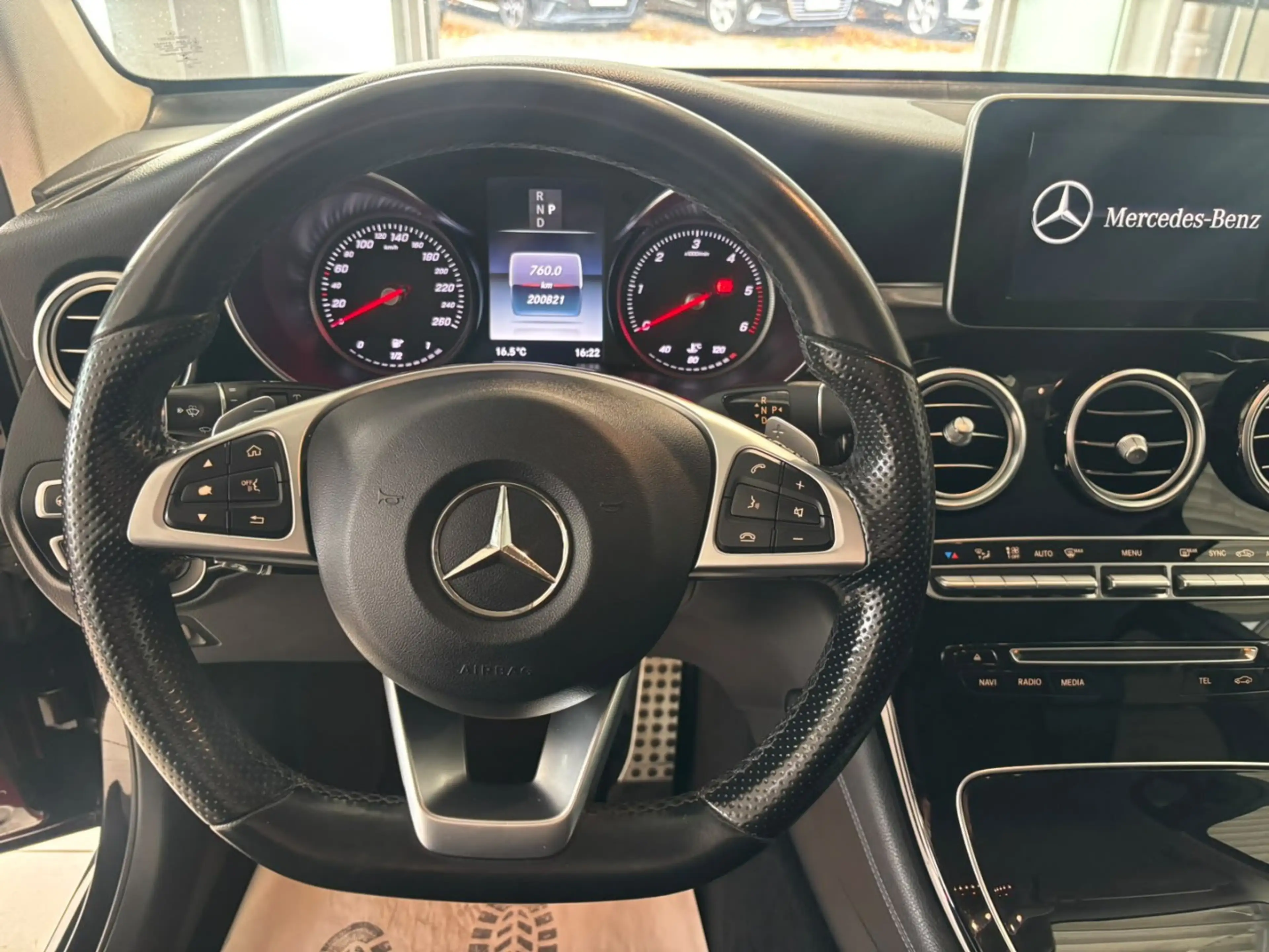 Mercedes-Benz GLC 220 d 4Matic AMG Line*AHK* — photo 21