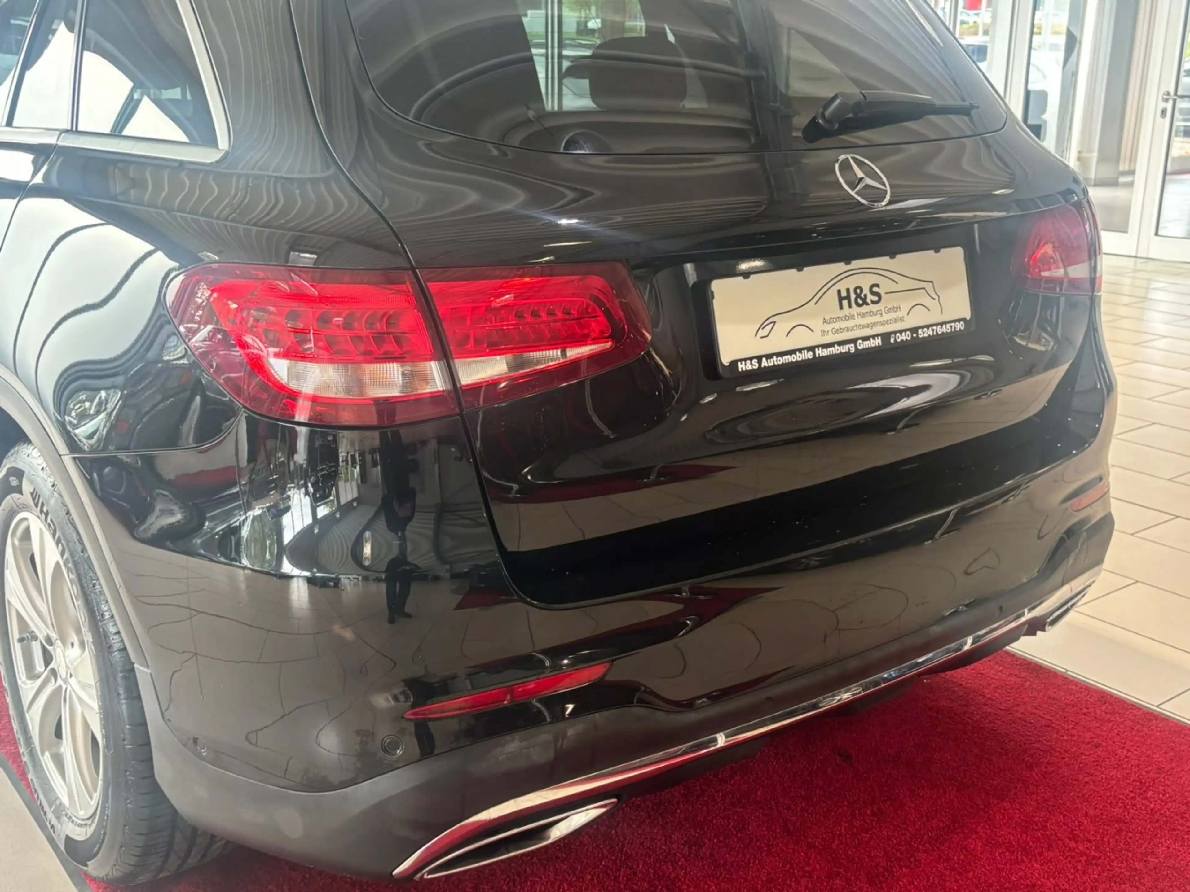 Mercedes-Benz GLC 220 d 4Matic AMG Line*AHK* — photo 10