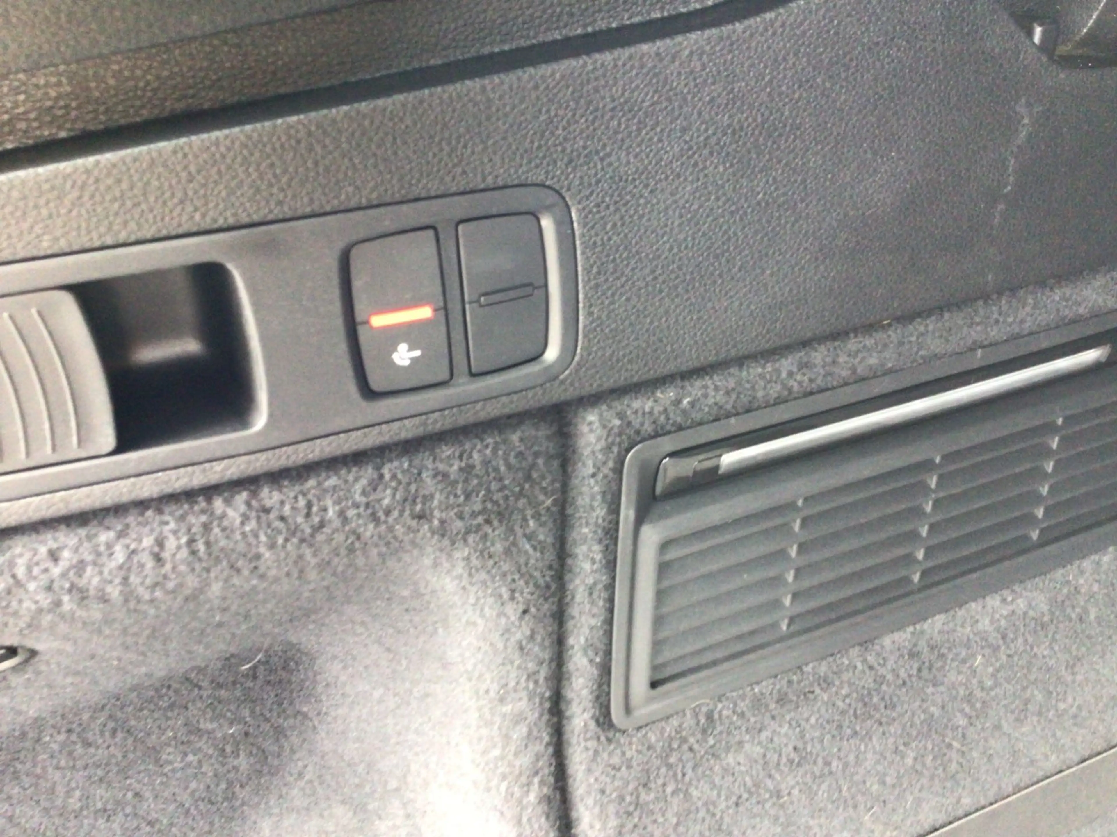 Audi SQ5 3.0 TDI quattro+Leder+Navi+Alufelgen — photo 13