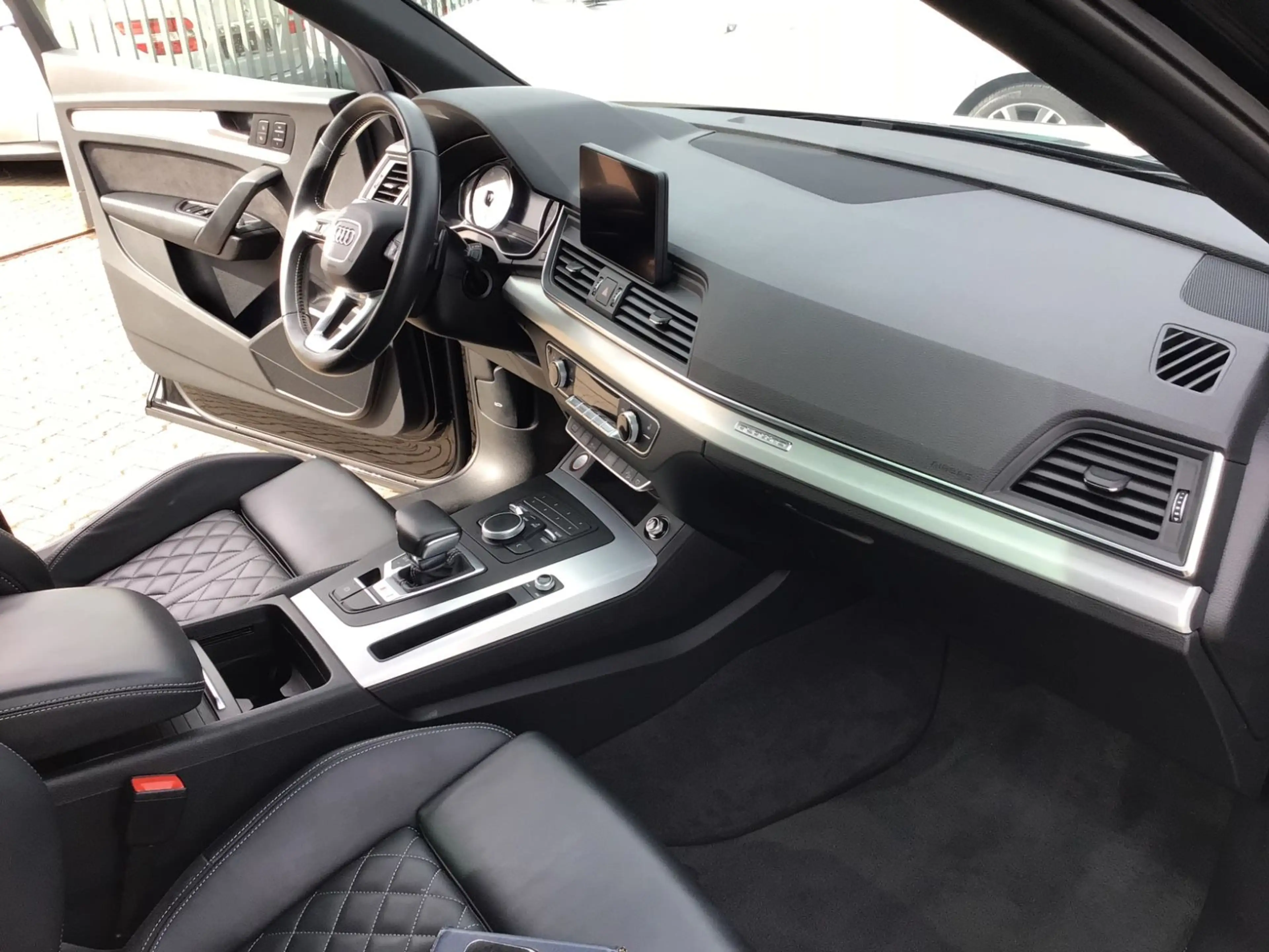 Audi SQ5 3.0 TDI quattro+Leder+Navi+Alufelgen — photo 7