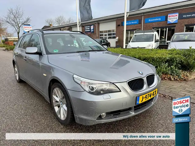 BMW 525 5-Serie 2.5 I TOURING AUT 6 Cilinder