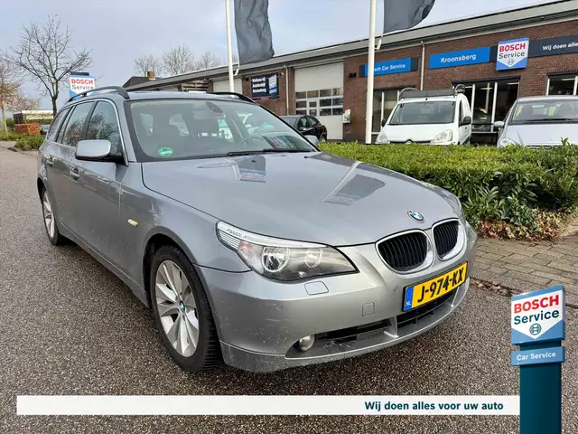 BMW 525 5-Serie 2.5 I TOURING AUT 6 Cilinder