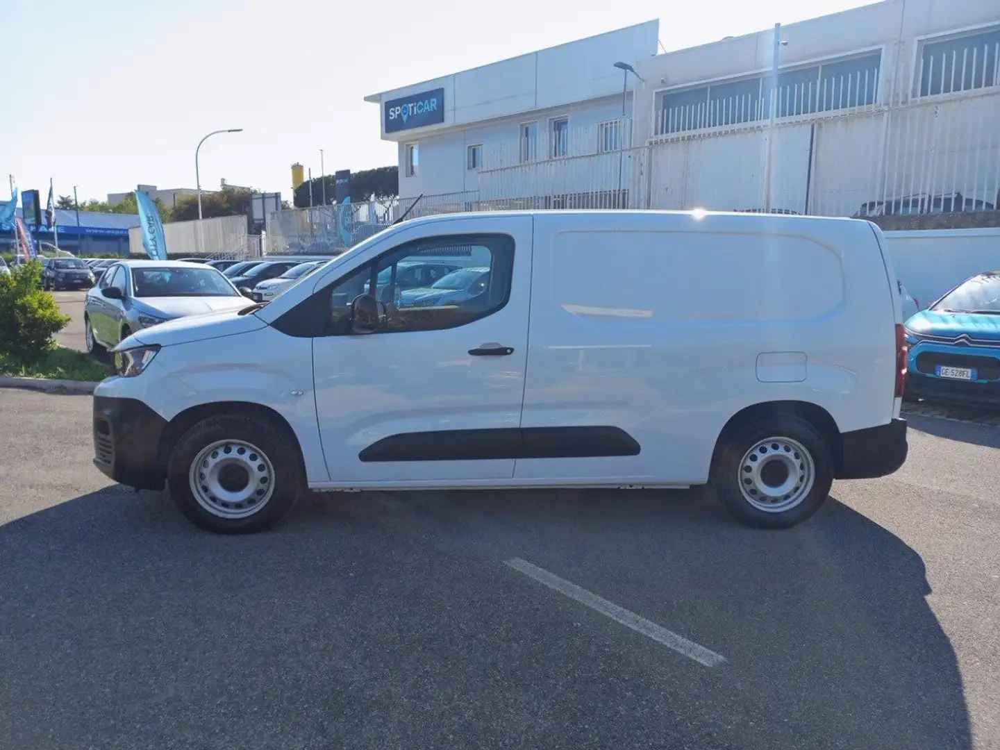 Peugeot Partner 50kwH 136cv L2 Premium Bianco - 2