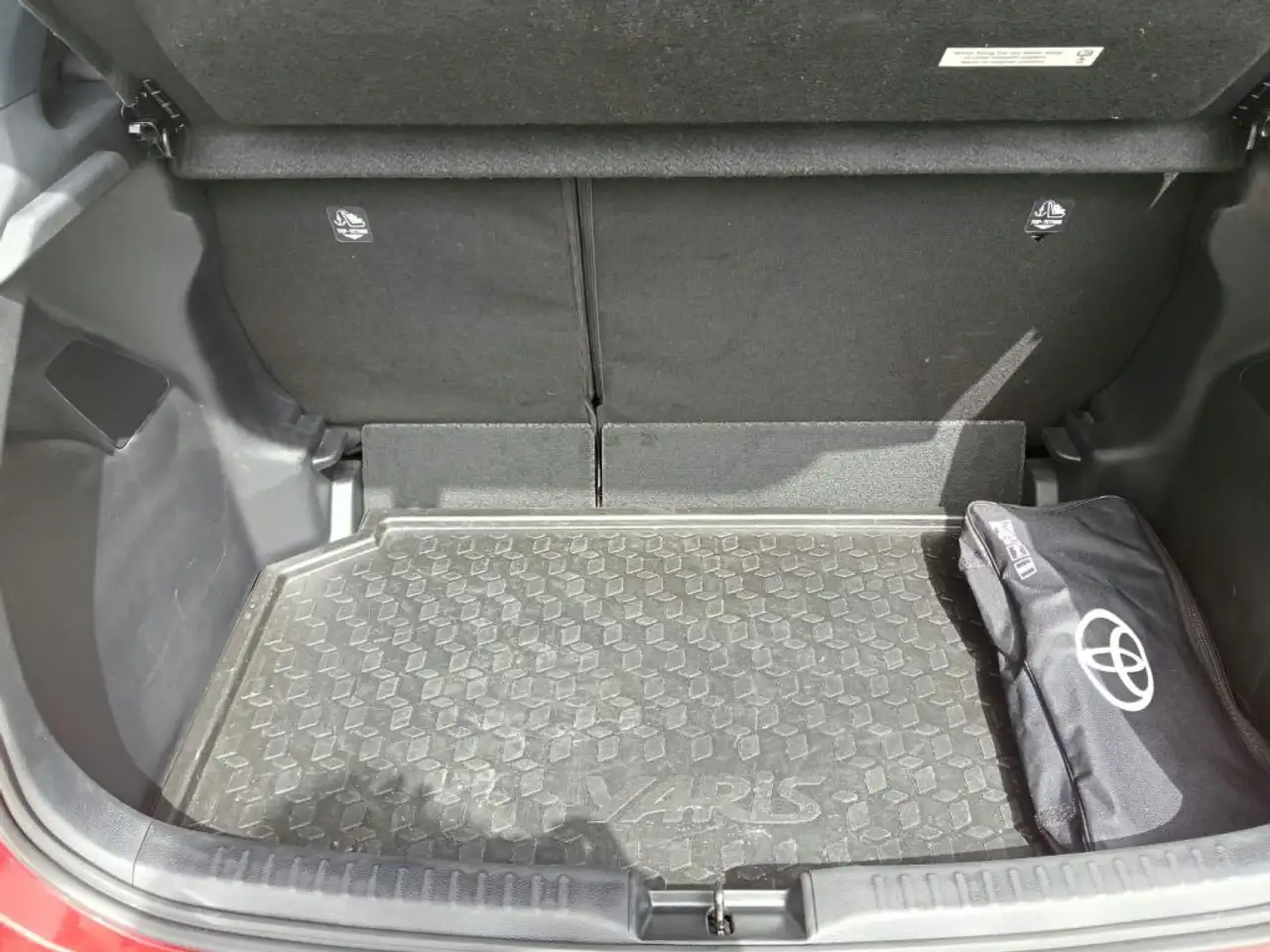 Toyota Yaris 1.5 Full Hybrid 5 P. STYLE garanzia toyota 04/2037, миниатюра 12