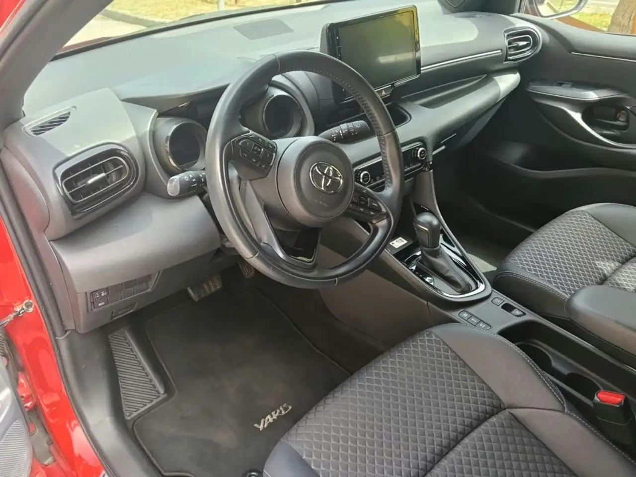 Toyota Yaris 1.5 Full Hybrid 5 P. STYLE garanzia toyota 04/2037, миниатюра 16