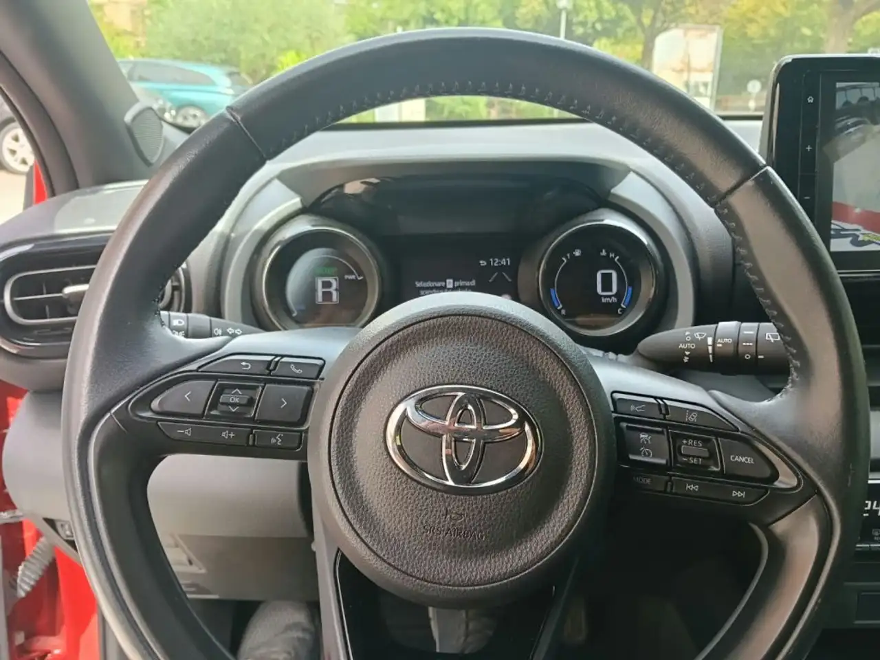 Toyota Yaris 1.5 Full Hybrid 5 P. STYLE garanzia toyota 04/2037, миниатюра 19