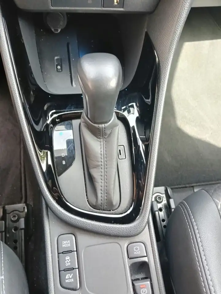 Toyota Yaris 1.5 Full Hybrid 5 P. STYLE garanzia toyota 04/2037, миниатюра 18