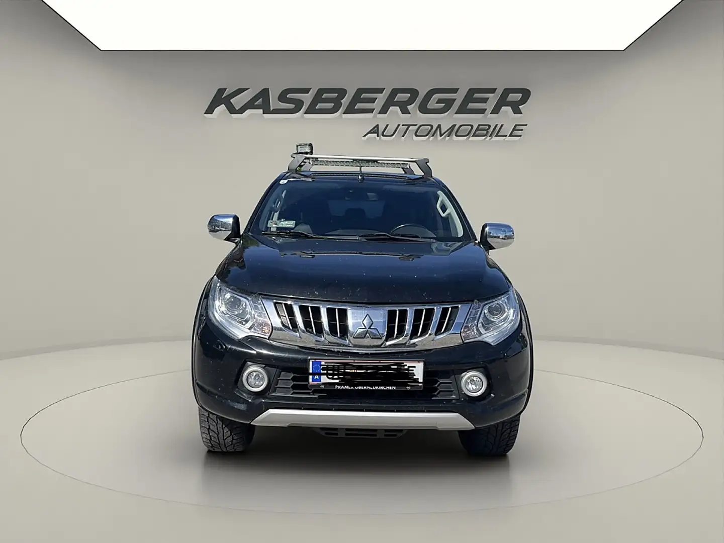 Mitsubishi L200 L 200 Schwarz - 2