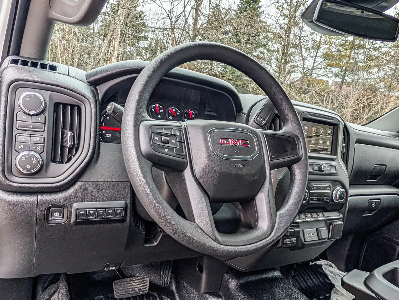 GMC Sierra 2500HD снимка GMC Sierra 2500HD
