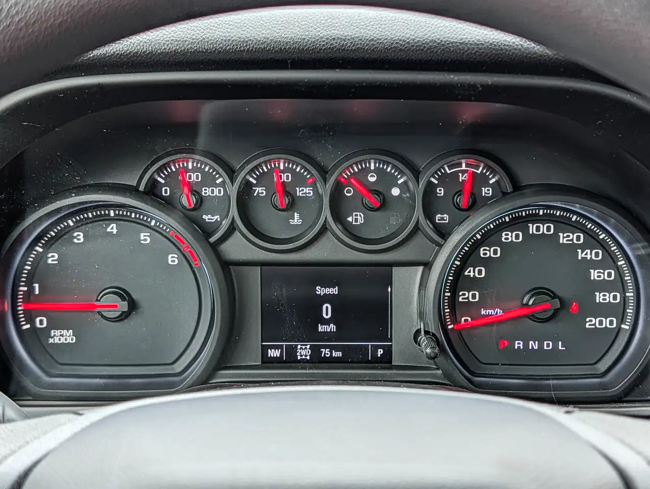 GMC Sierra 2500HD снимка GMC Sierra 2500HD