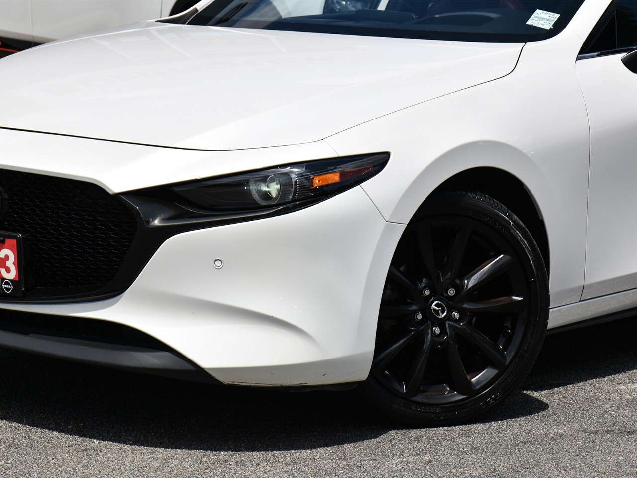 2023 Mazda Mazda3 RED LEATHER INTERIOR, BOSE AUDIO, LOW KMS — снимка 1