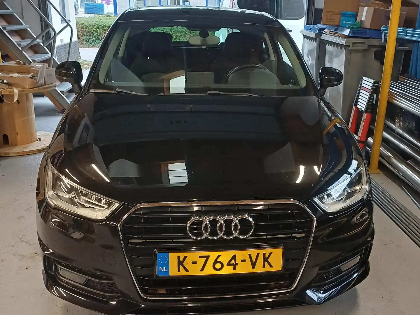 Audi A1 A1 1.0 TFSI Sp. Pro L S Ultra Fekete - 1