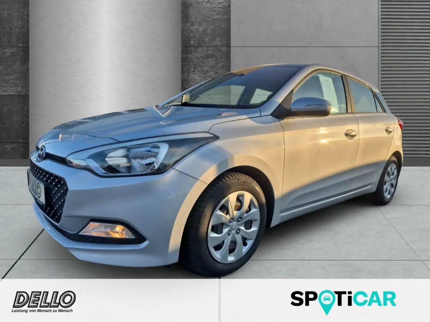 Hyundai i20 Classic 1.2 Klima el.SP Spieg. beheizbar teilb.Rüc Silber - 1