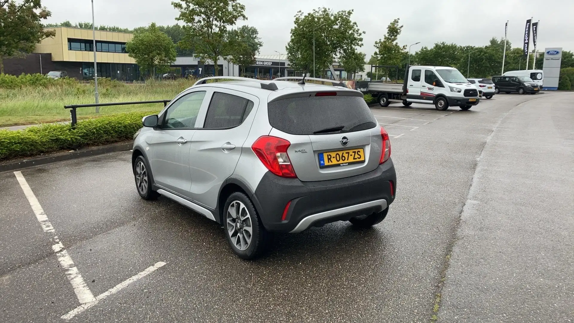 Opel Karl 1.0 Rocks Online Edition Grau - 2