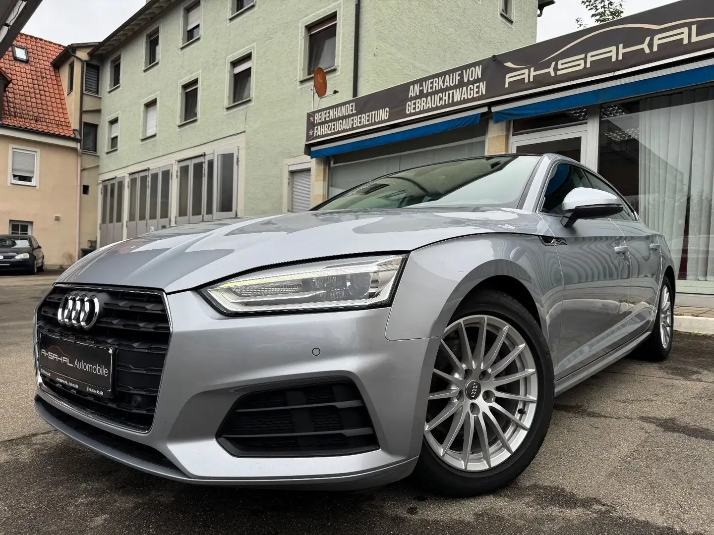 Audi A5 Sportback 35 TDI*S-Tronic*Panorama*Led*Navi* Silber - 1