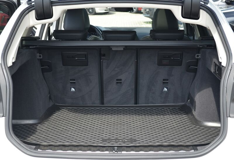BMW 318 i Touring Sport Line LiveCptPlus.Pano.LED.HiF — photo 10