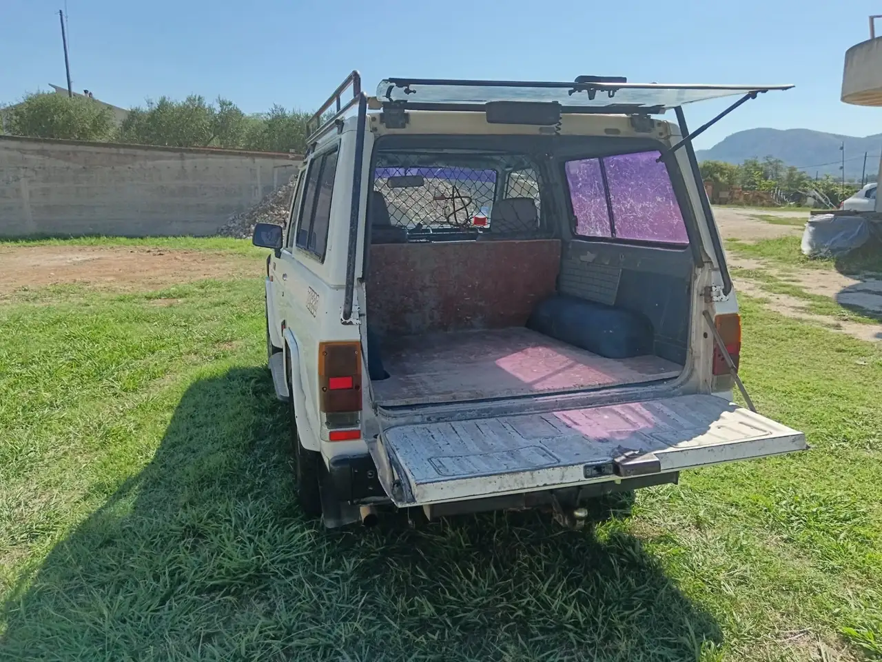 Nissan Patrol GR 3.3 td TR autocarro, foto 3