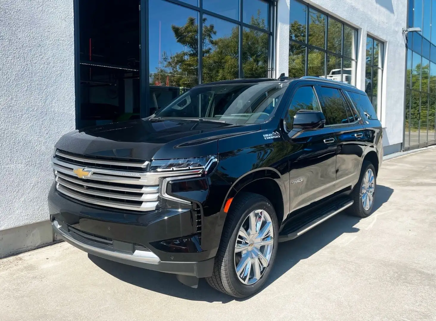 Chevrolet Tahoe High Country 6.2l V8 1 Hand Negro - 1