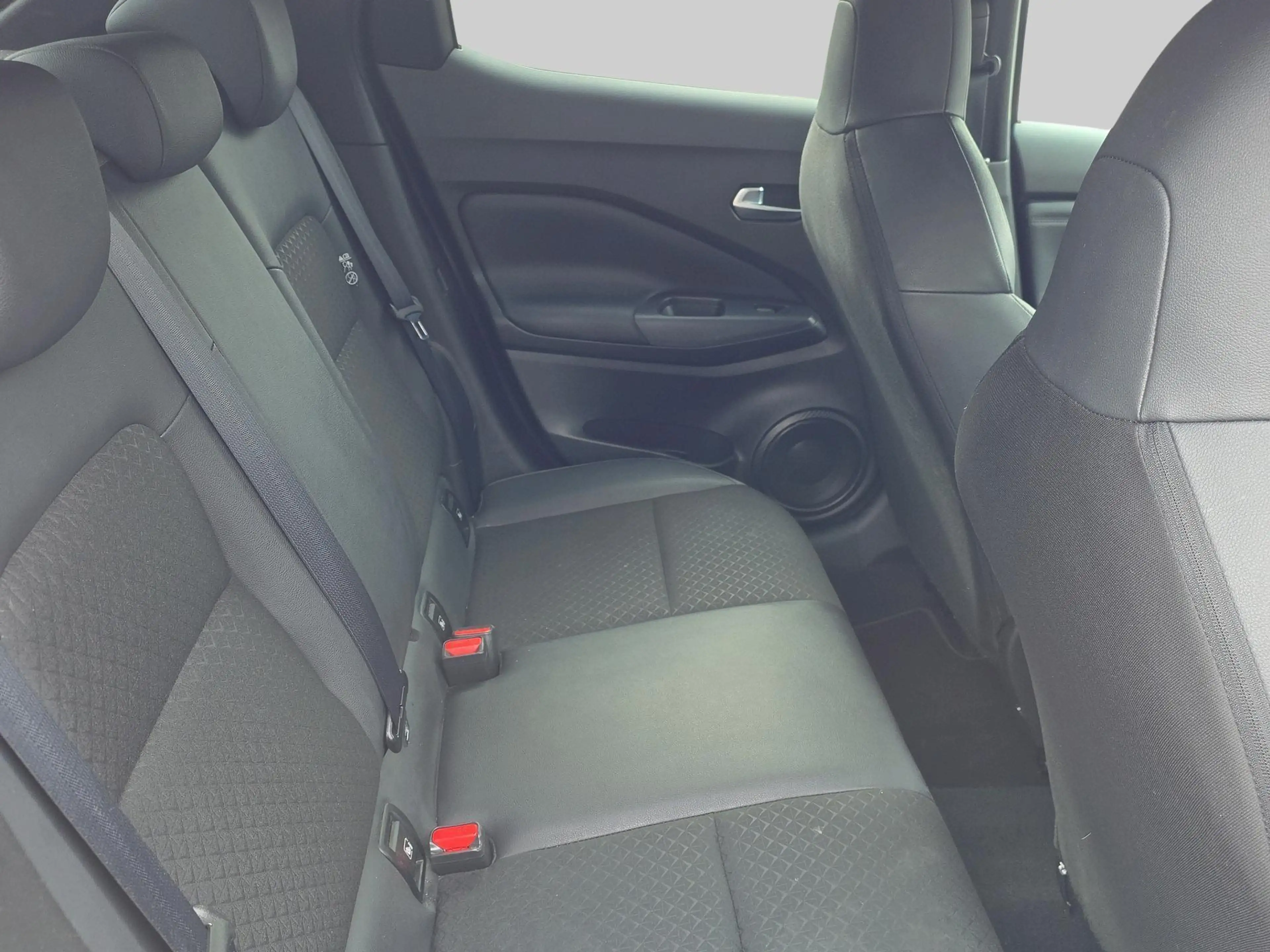 Nissan Juke 1.6 Hybrid N-Design — photo 14