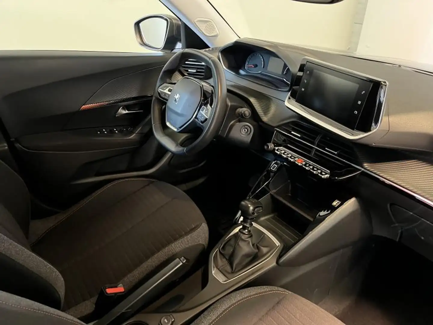 Peugeot 2008 II Active Pack Grau - 2