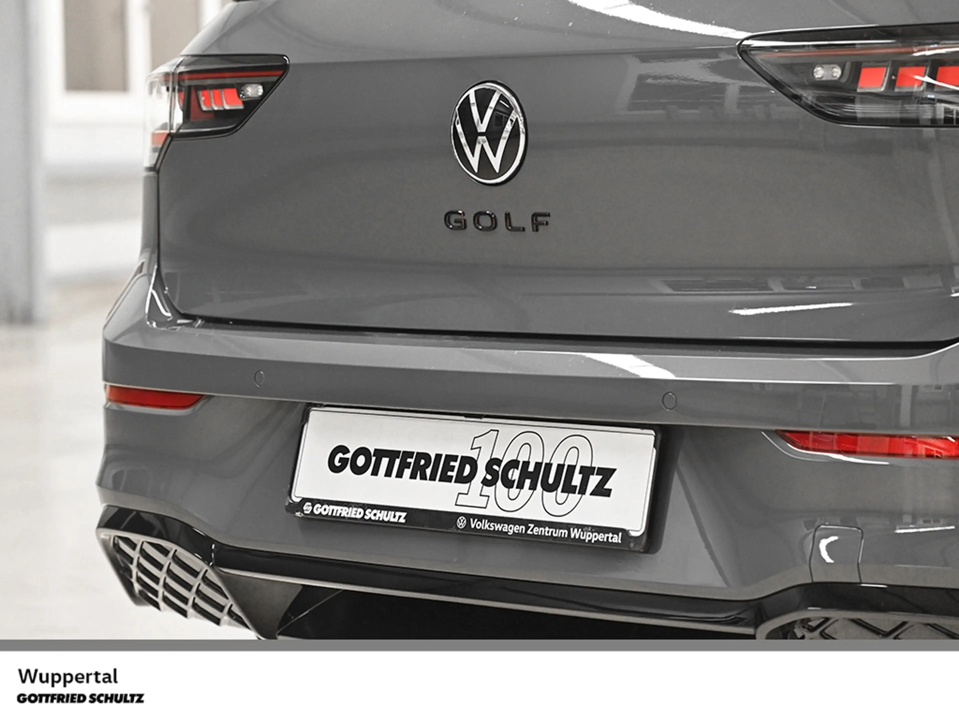 Volkswagen Golf R -Line 2.0 TDI DSG AHK NAVI KAMERA — photo 7