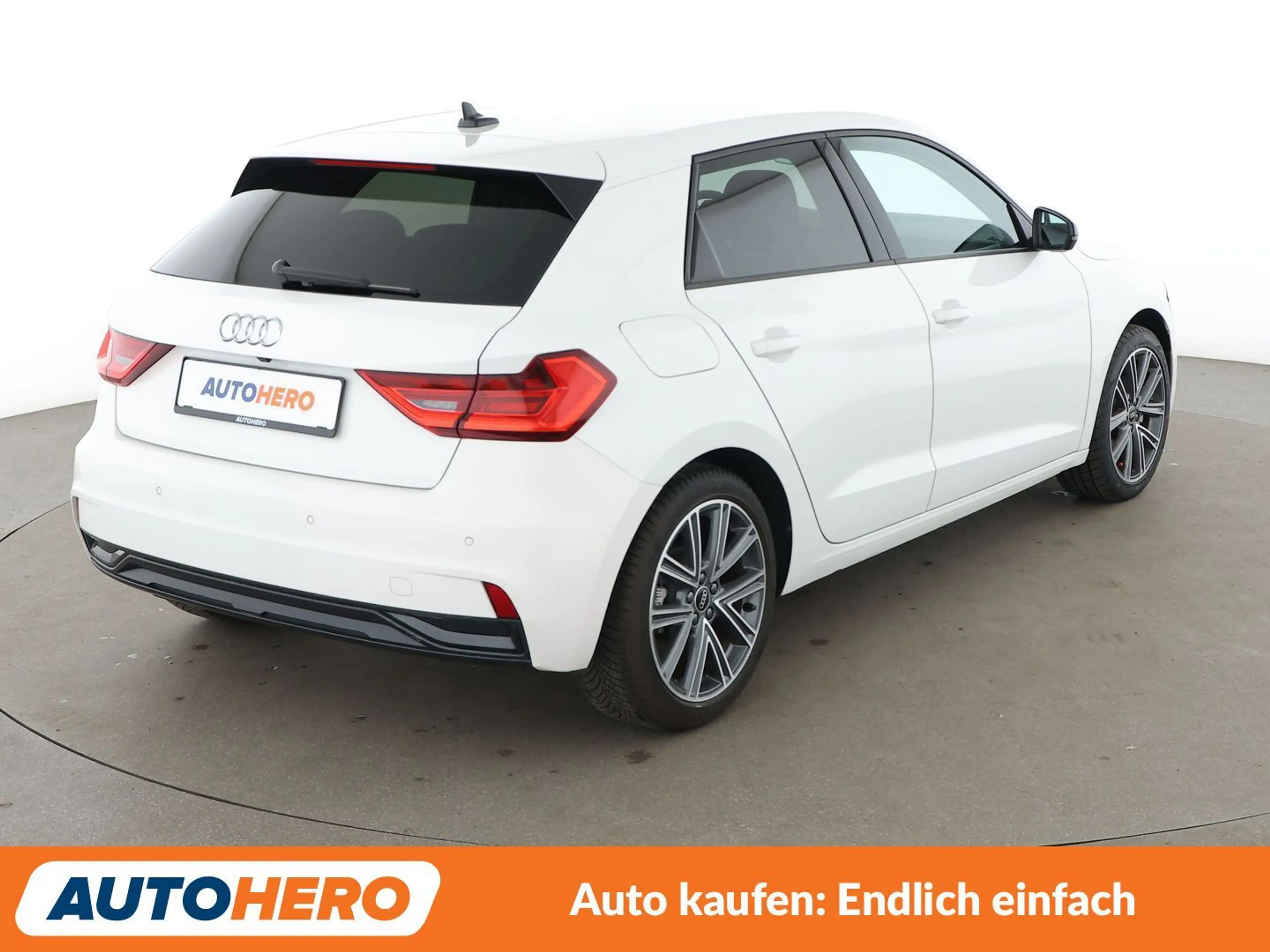Audi A1 30 TFSI advanced Aut.*NAVI*LED*TEMPO*PDC* — photo 6