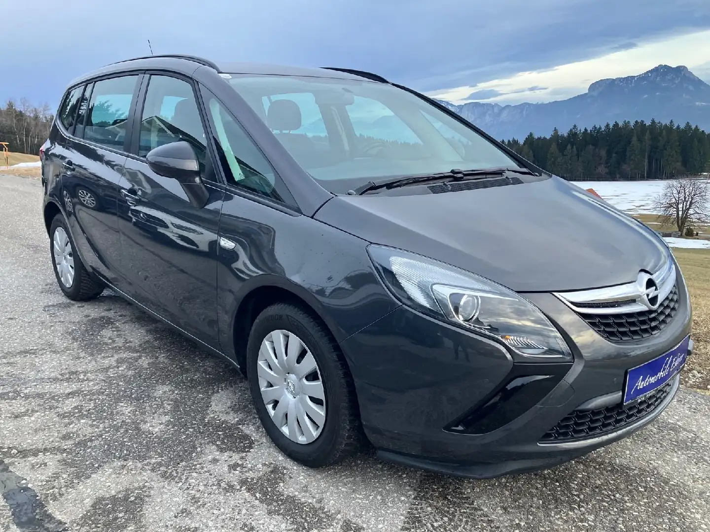 Opel Zafira Tourer Edition AHK, Klimaanl., 7-Sitzer, PDC, 8-fach ber. Grau - 2