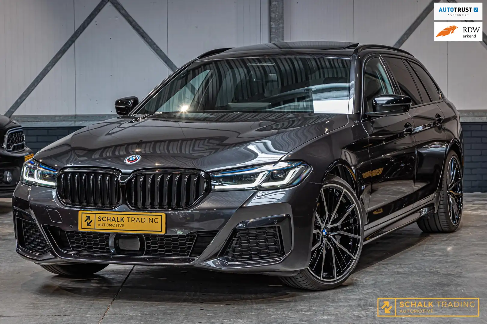BMW 530 530i M-sport Pano 20inch Head-Up Acc Garantie 1e e Ezüst - 1