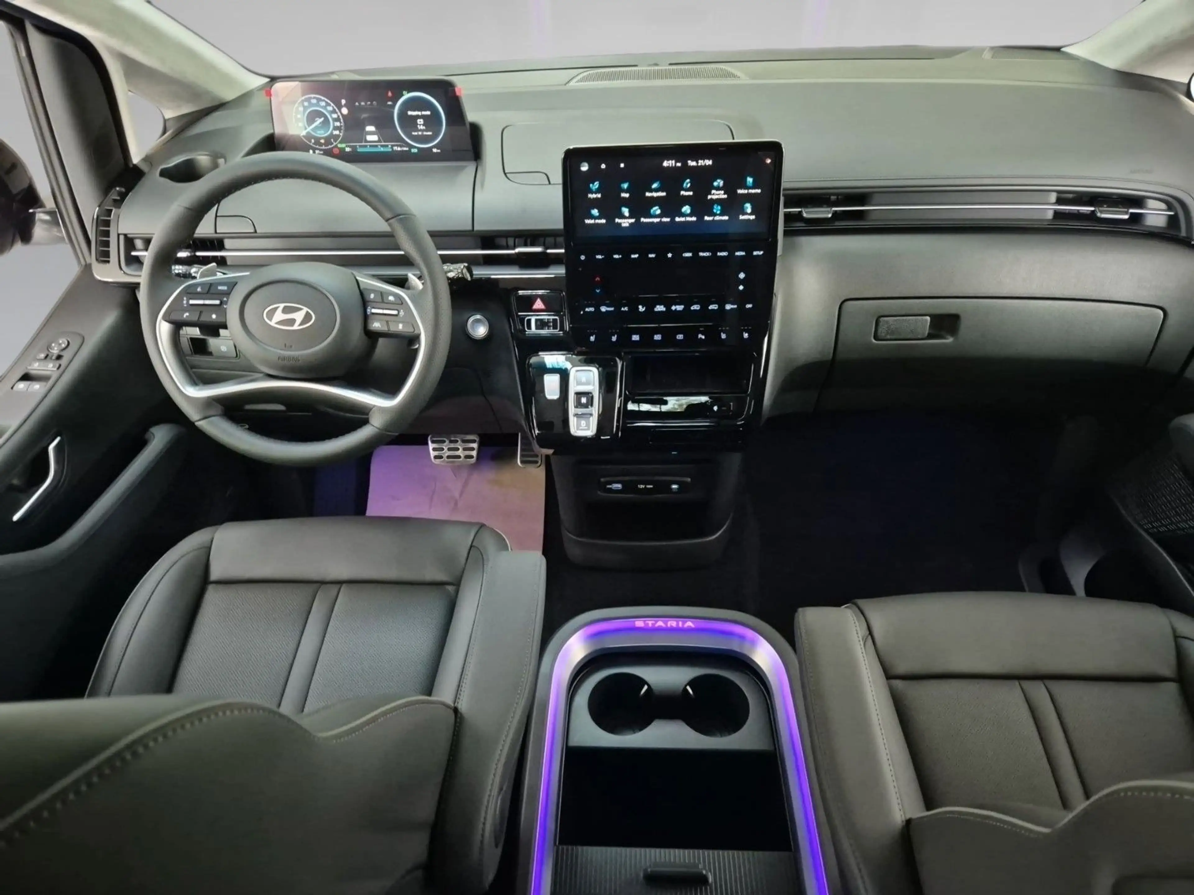 Hyundai STARIA Signature Hybrid*BOSE*SzBL*360*LEDER* — photo 10
