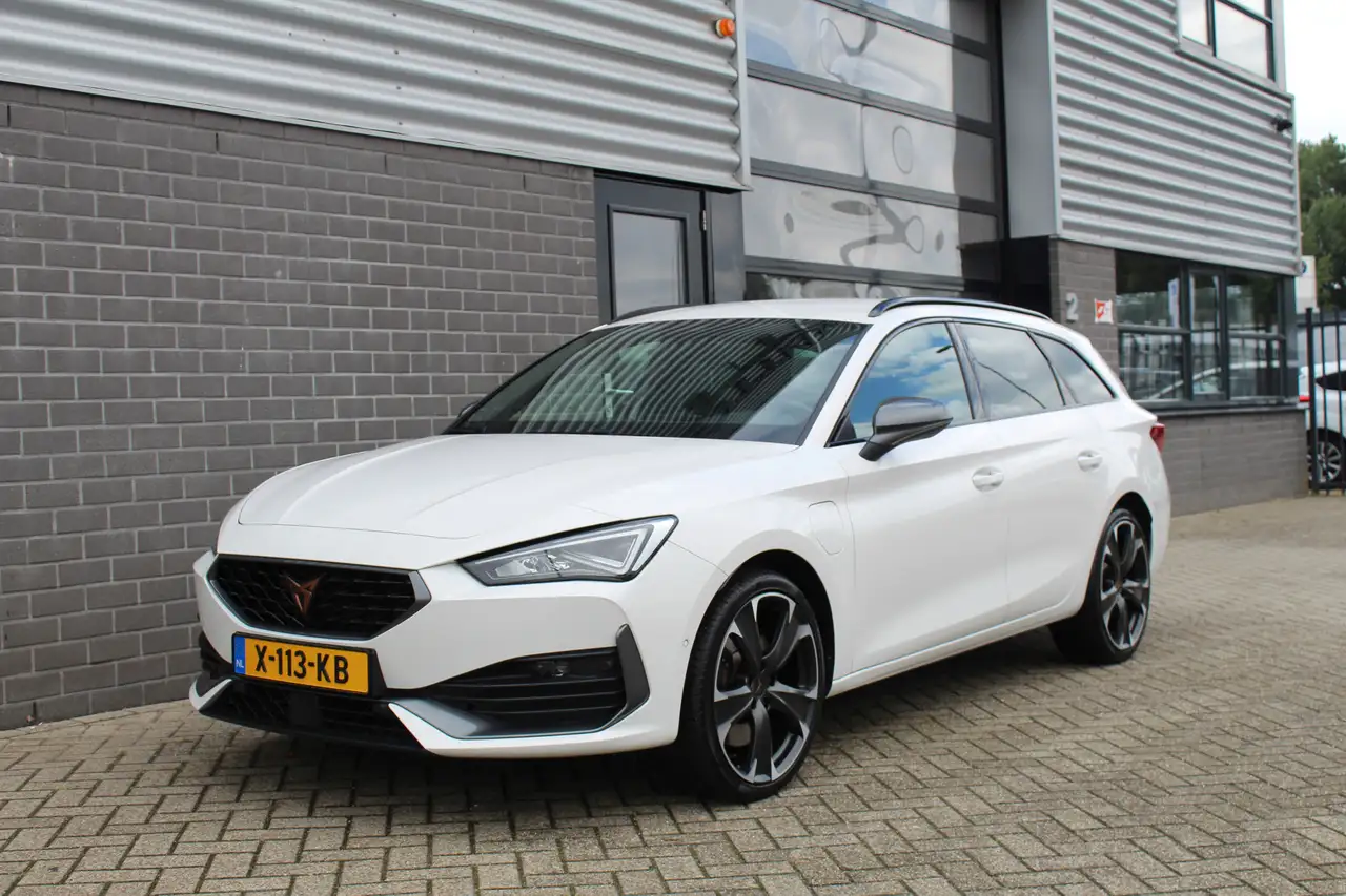 Cupra Leon Sportstourer 1.4 e-Hybrid VZ Adrenaline / Carplay, миниатюра 4
