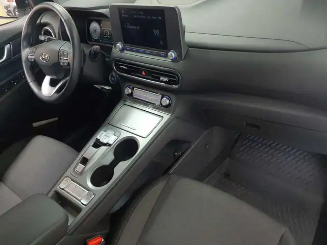 Hyundai Kona view 13