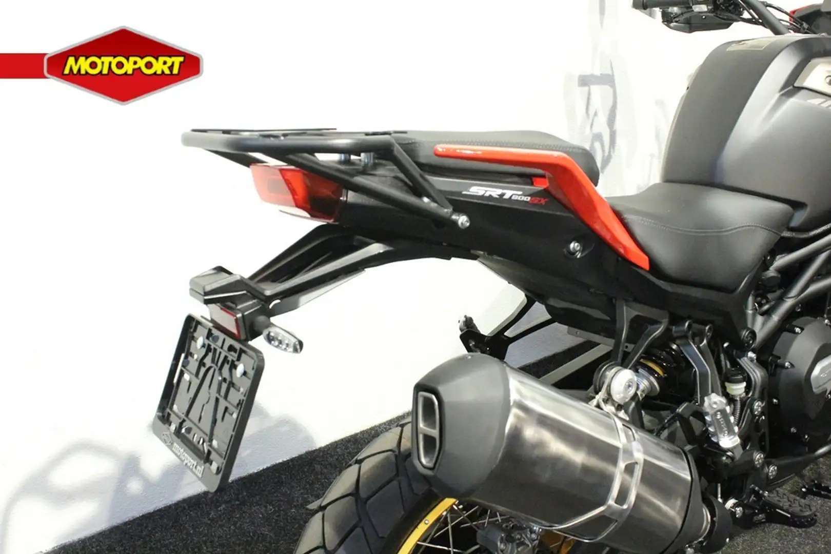 QJ Motor Qjmotor SRT 800 SX Rojo - 2