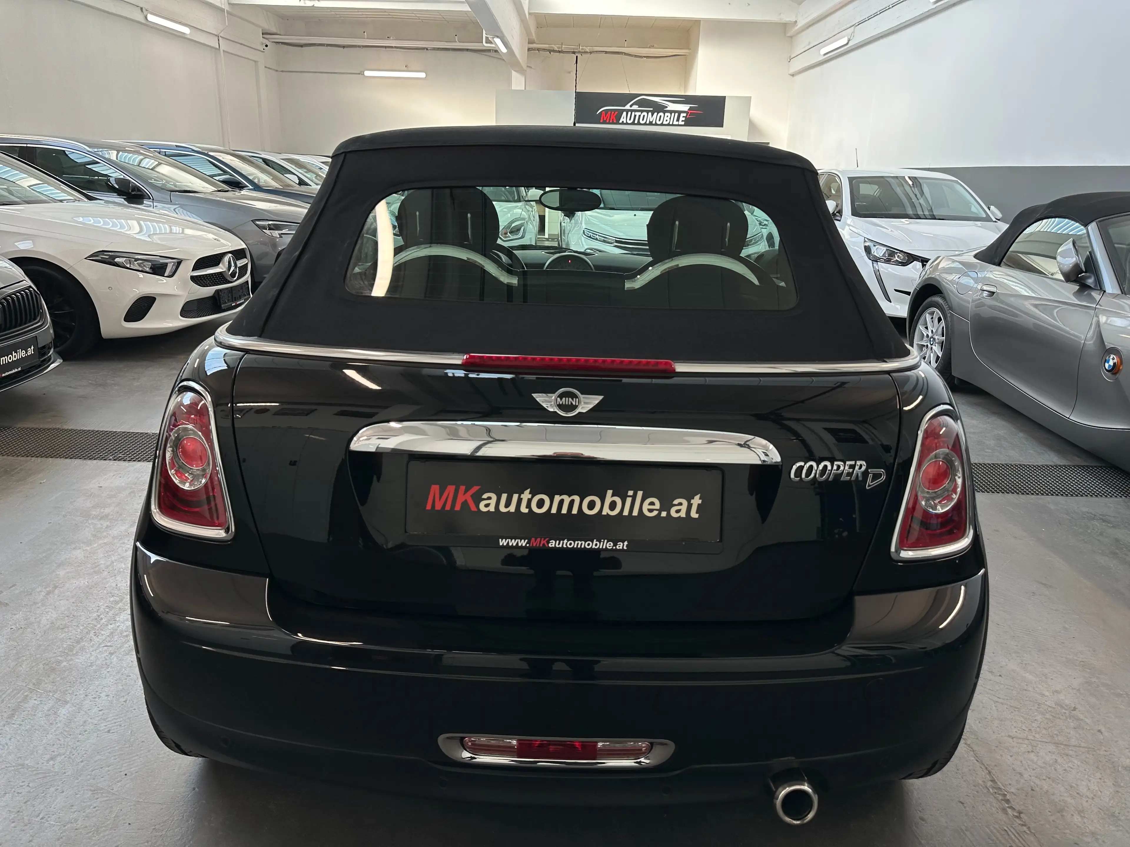 MINI Cooper D Cabrio Cooper D — photo 11
