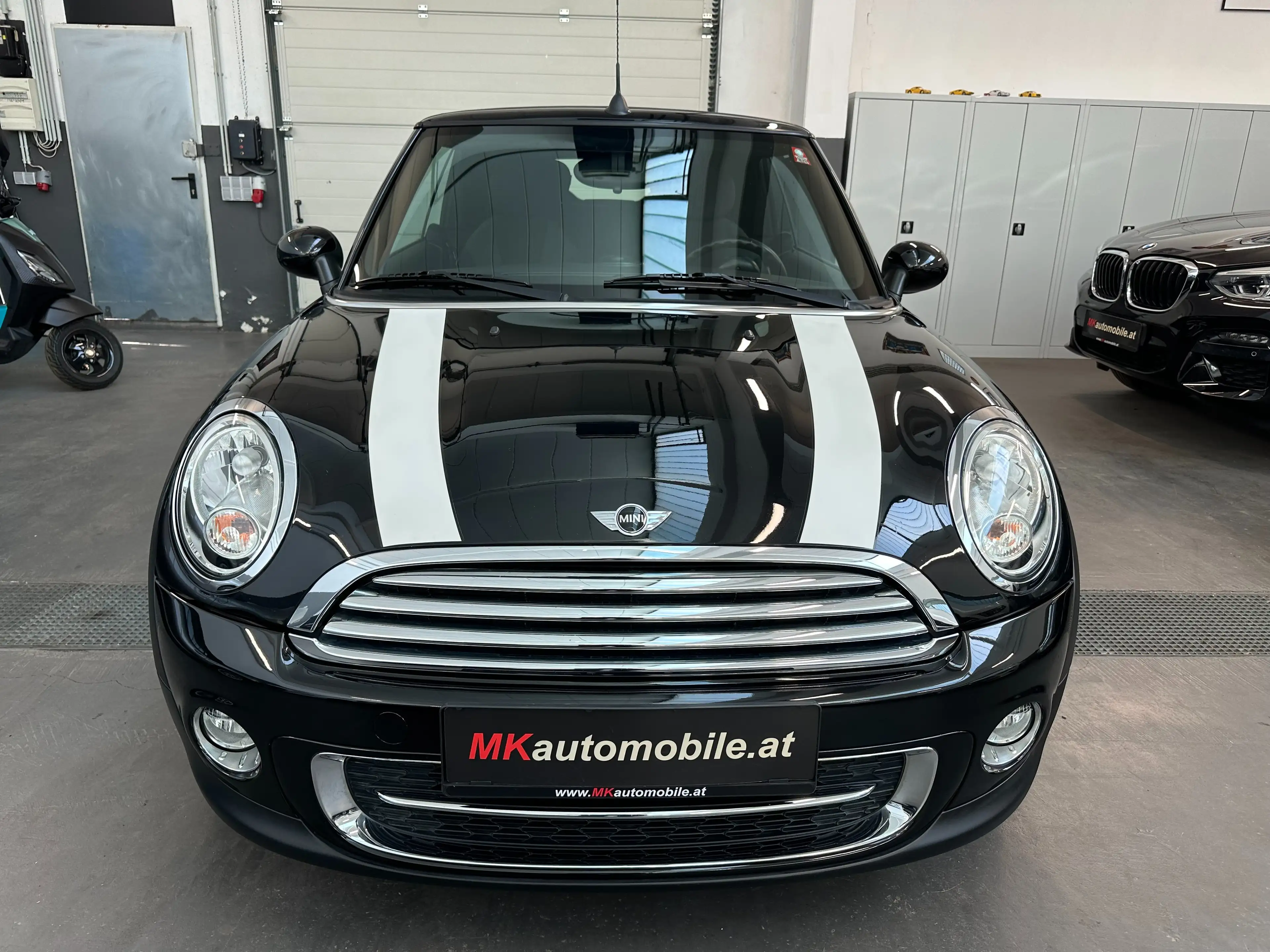 MINI Cooper D Cabrio Cooper D — photo 8